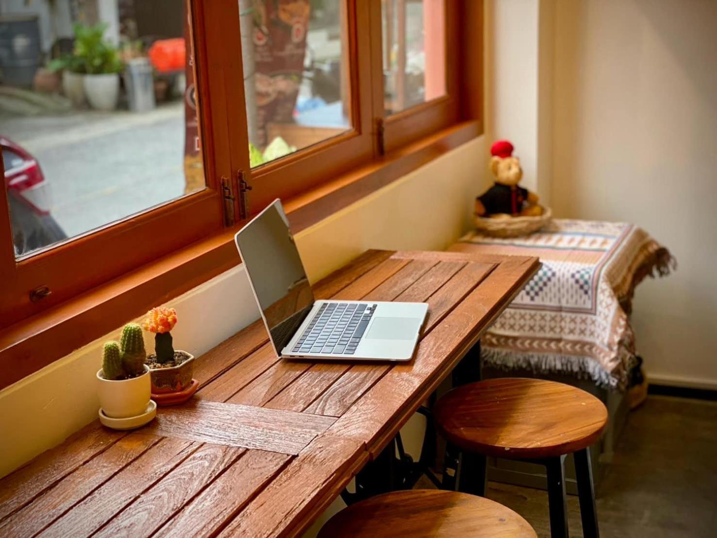 Sweett Lemon Hostel Patong Ngoại thất bức ảnh