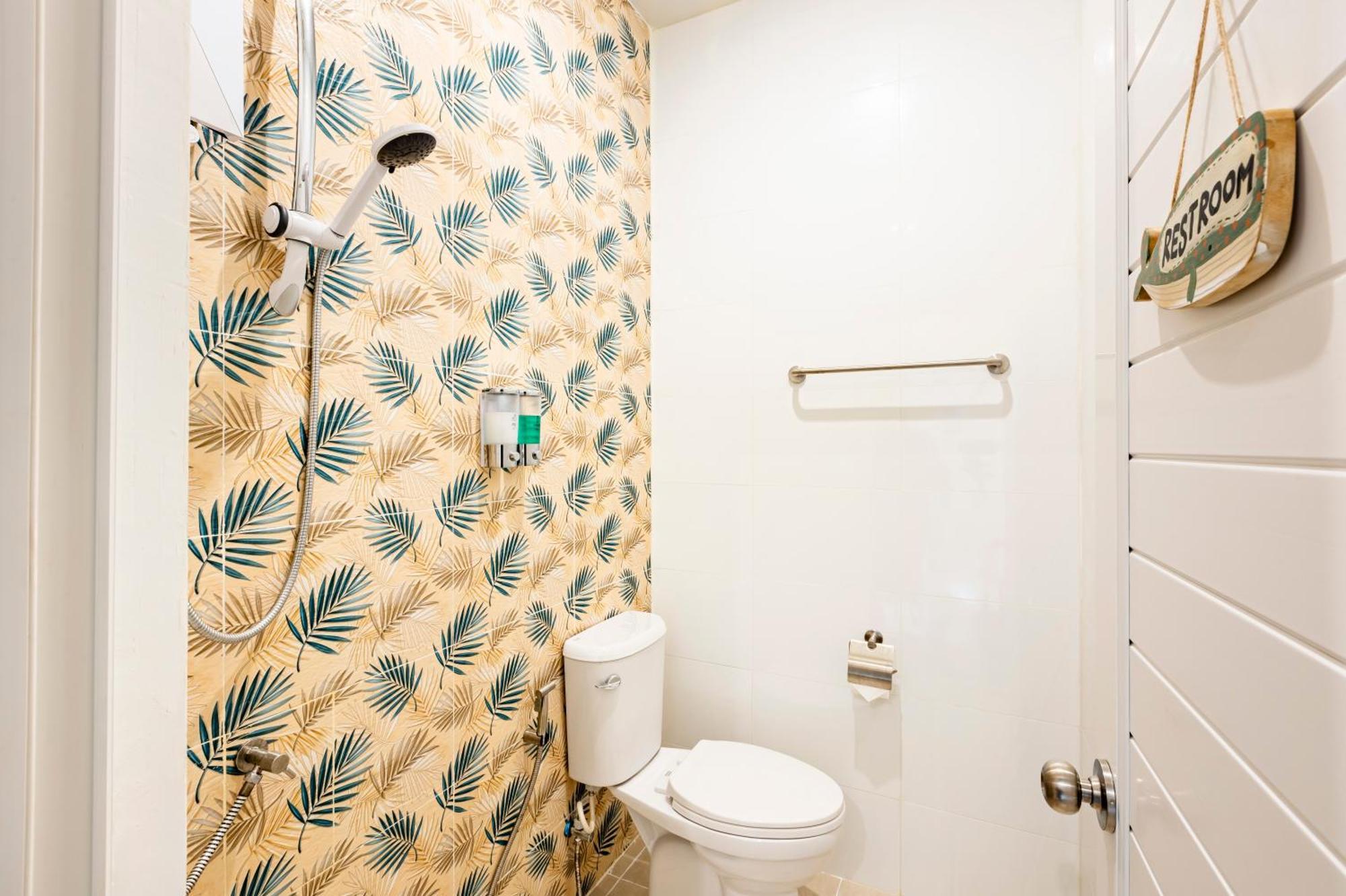 Sweett Lemon Hostel Patong Ngoại thất bức ảnh