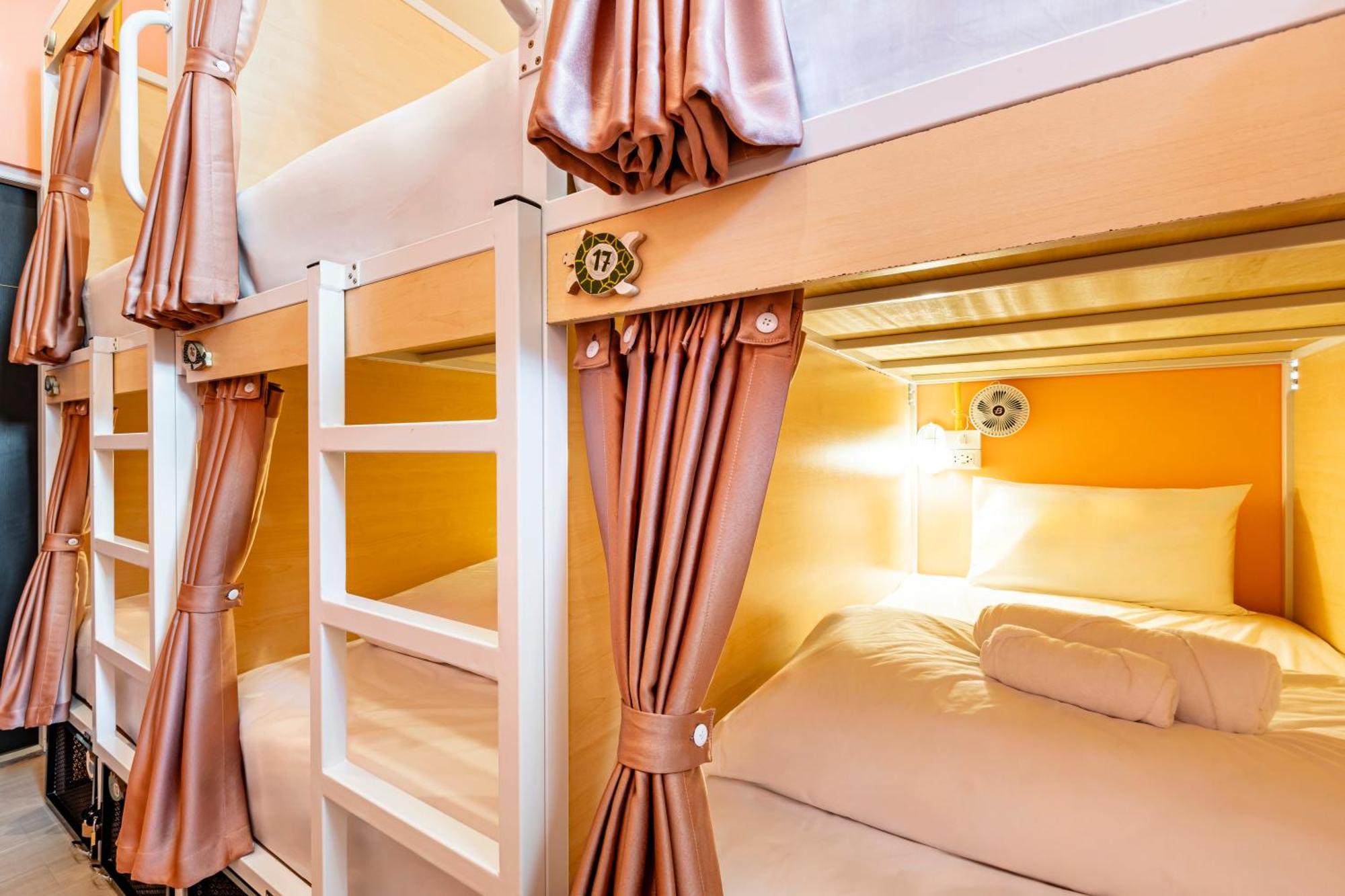 Sweett Lemon Hostel Patong Ngoại thất bức ảnh